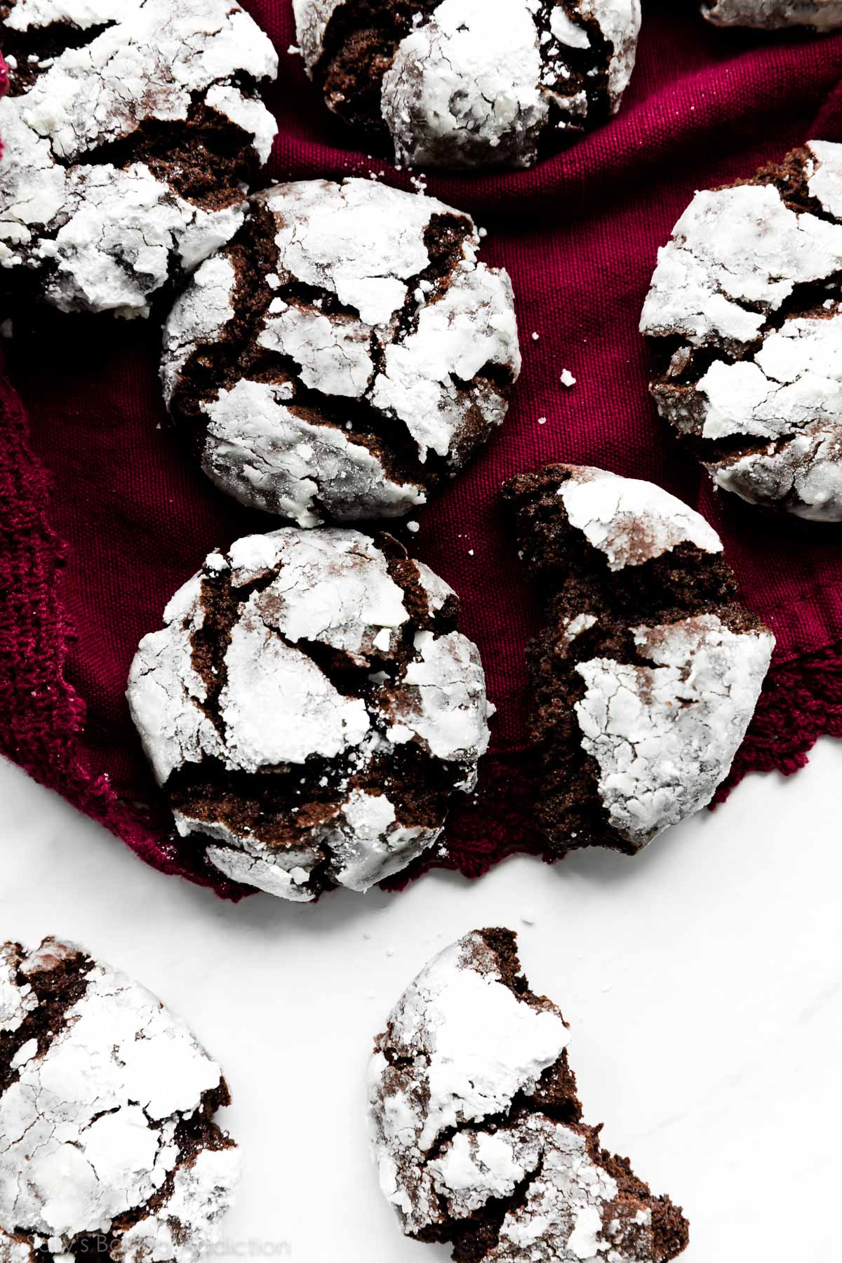 Chocolate
Crinkle Cookies